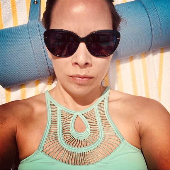 Meet your Posher, Julie - Picture 2 of 5